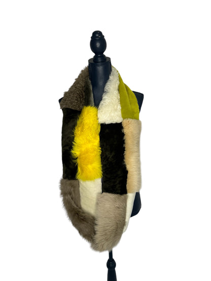 Bea Shearling Loop scarf in yellow