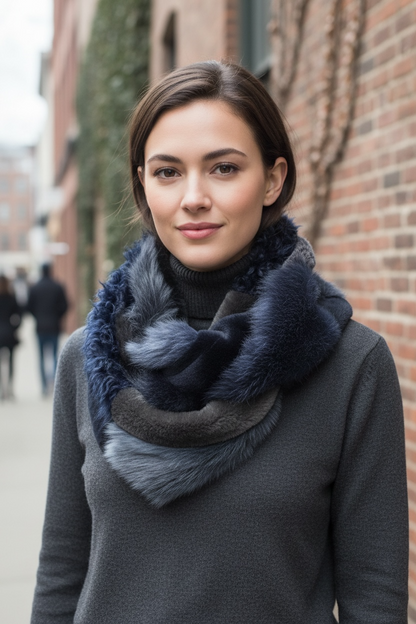 Bea Shearling Loop scarf in blue